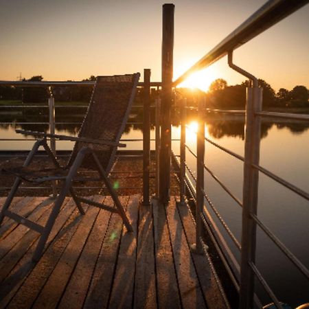 Hausboot Wangermeer Nordsonne11 シリヒ エクステリア 写真