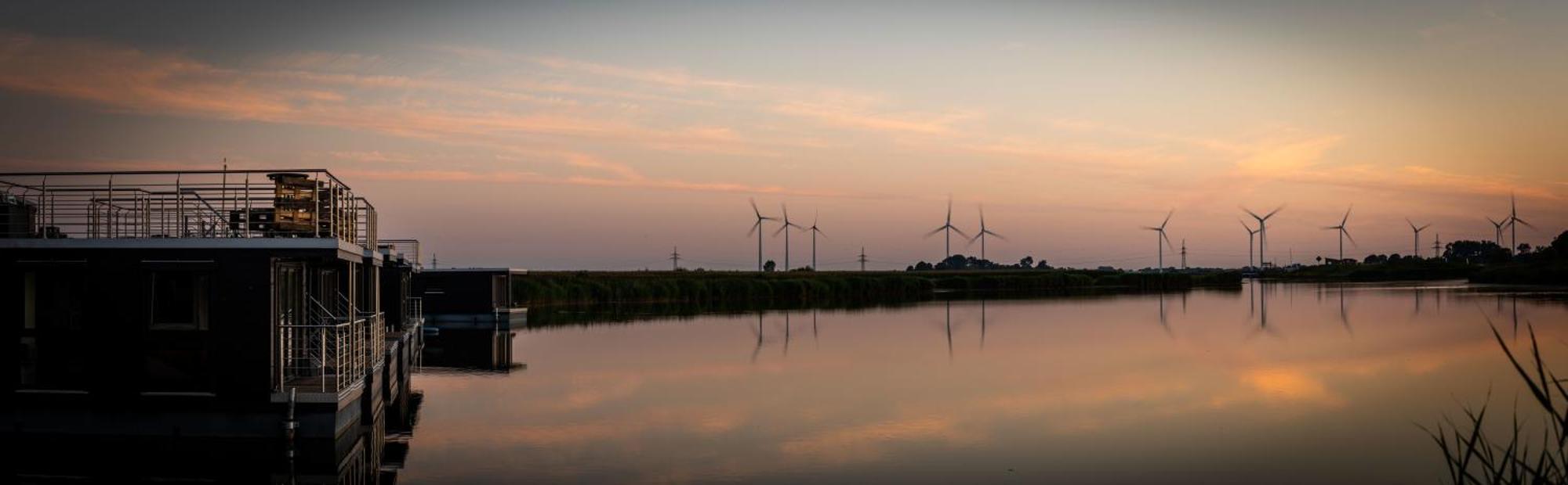 Hausboot Wangermeer Nordsonne11 シリヒ エクステリア 写真